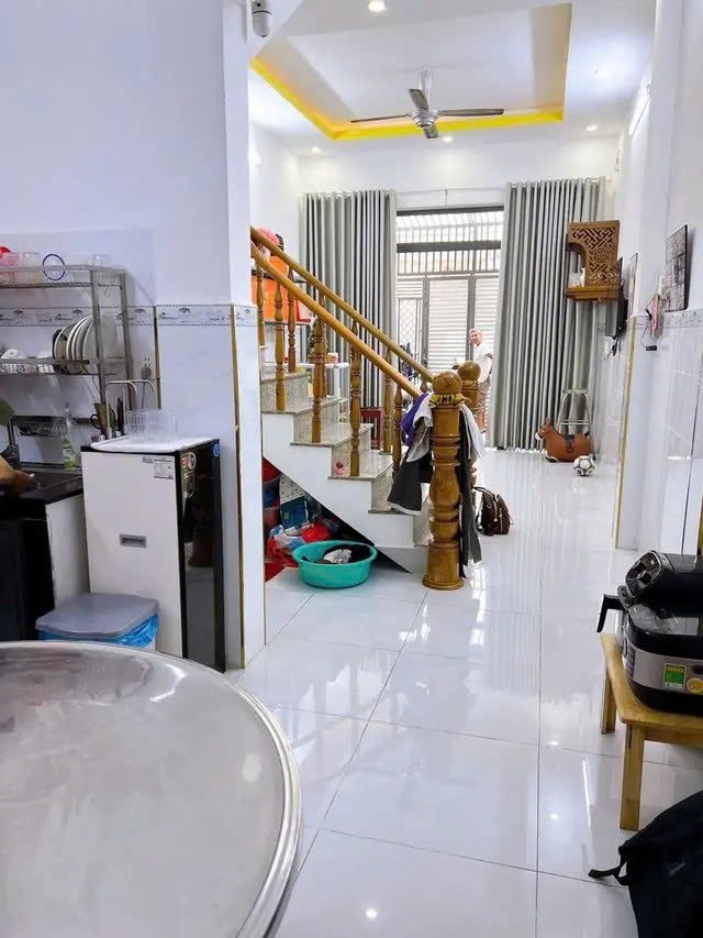 KHU VIP TÂN PHÚ- TÂN SƠN NHÌ, GÒ DẦU, HẺM XE HƠI, NHÀ ĐẸP 2 TẦNG, 58M2 (4 X14.5M), GẦN AOEN MALL- 3PN- TẶNG NỘI THẤT-CHỈ 7 TỶ XÍU..