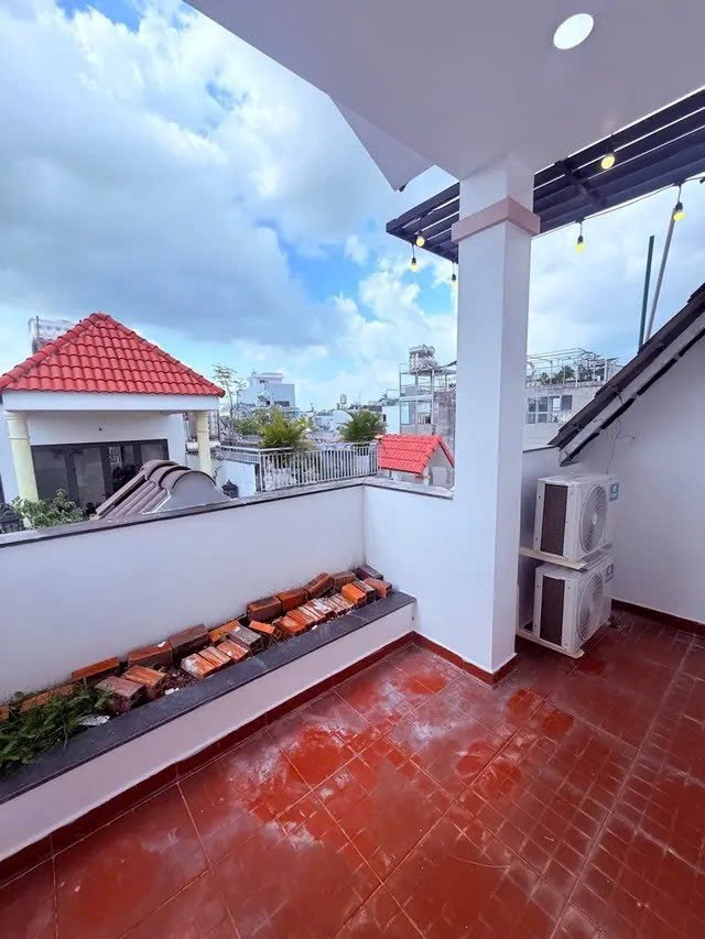 HxH Nguyễn Hữu Tiến 36m2 4 tầng 6.45 tỷ