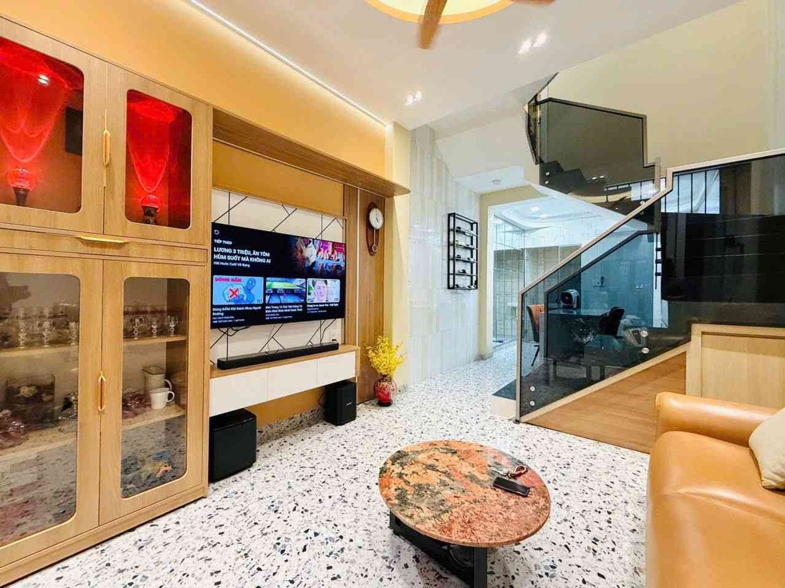 Bán nhà đường số 59, Gò Vấp | Thiết kế lệch tầng, giếng trời