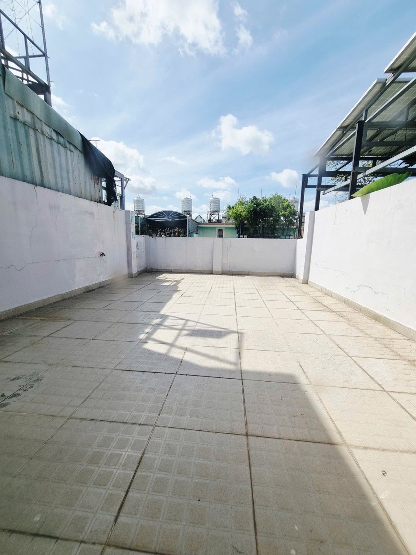 Bán nhà Nguyễn Thị Sáu, Quận 12 | 4 phòng ngủ, sân xe hơi