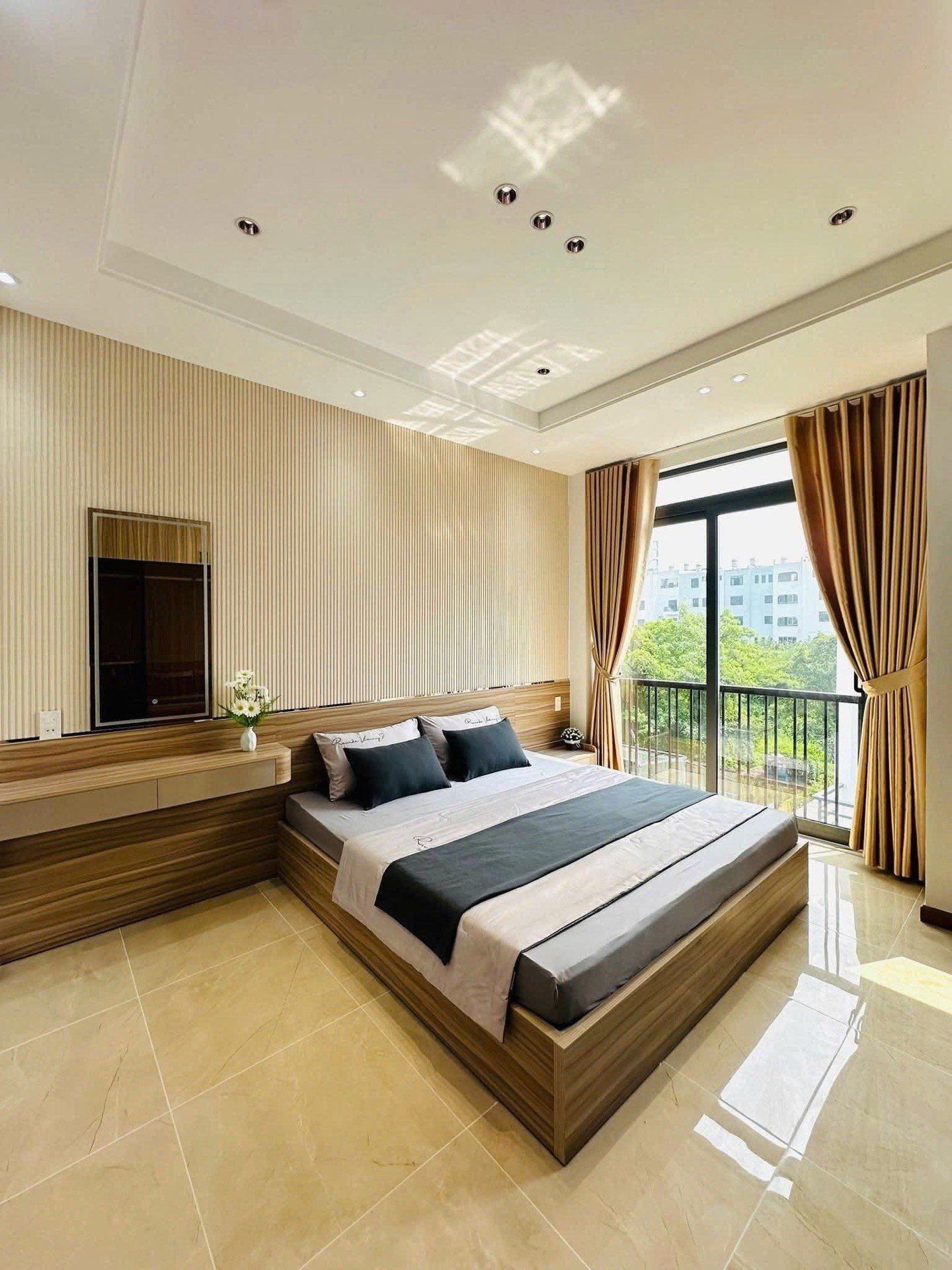 Bán nhà Thạnh Lộc 37, Quận 12 | ô tô đậu trong nhà
