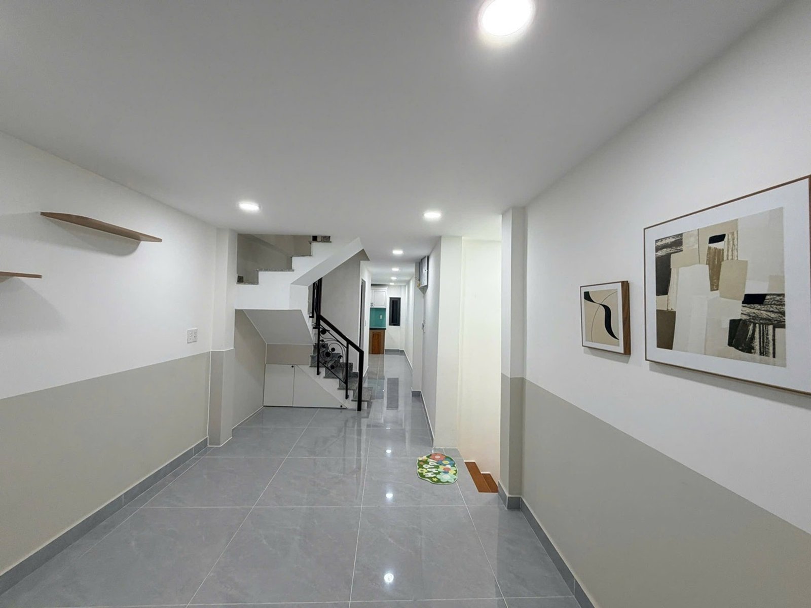 Bán nhà mới Lê Đức Thọ, Gò Vấp, 3 tầng và 3 phòng ngủ, sát mặt tiền đường