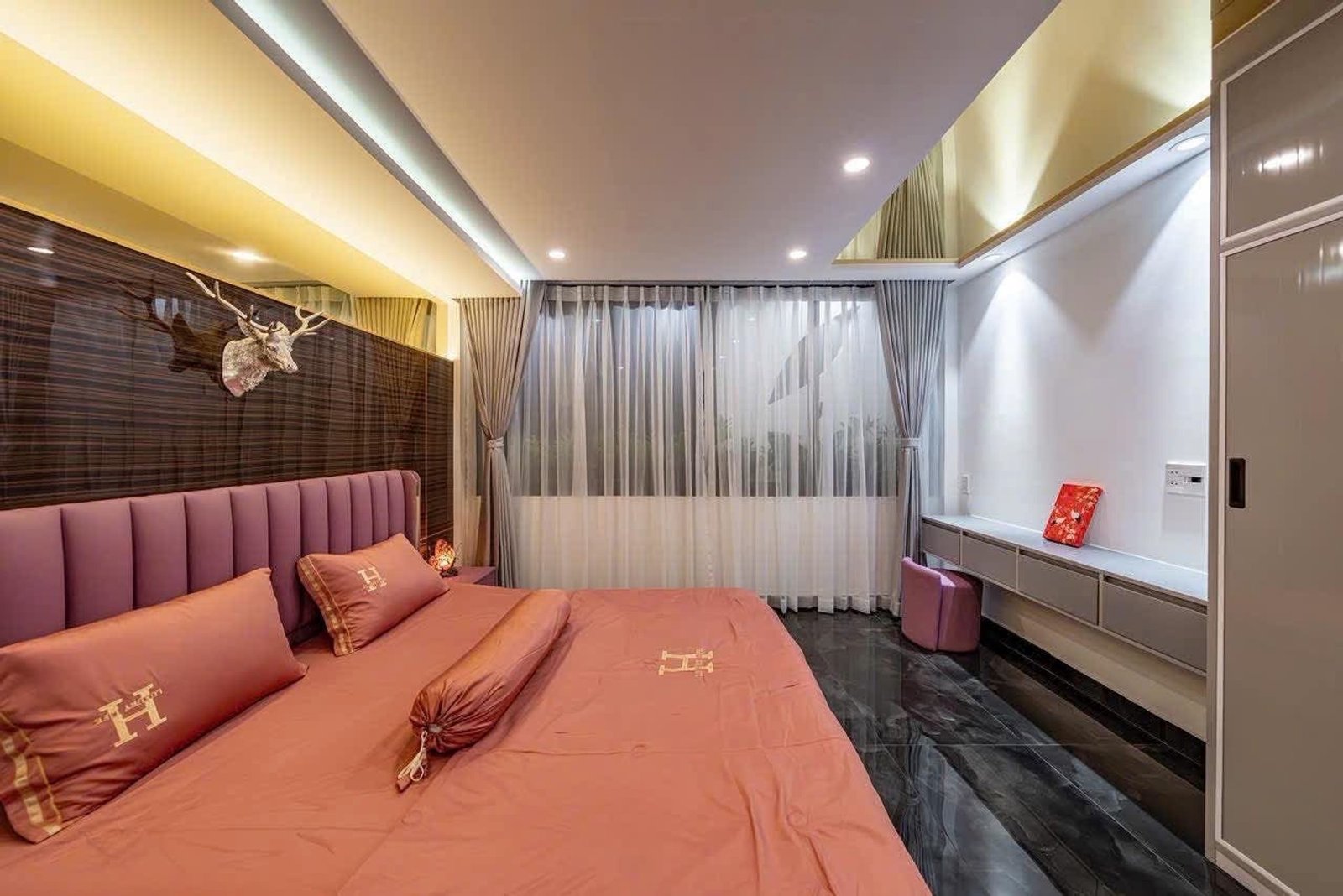 Bán nhà Đường số 4 gần Lotte Mart Gò Vấp, 5 tầng, công nhận 43,9m²